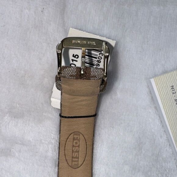 VTG Fossil F2 Gold Tone Rectangle Dial Date Indicator Crystal Accent Watch - Picture 14 of 14